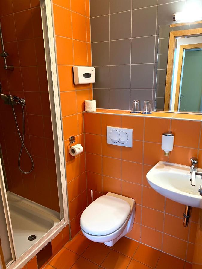 Hotel Jeruzalem Ljutomer ภายนอก รูปภาพ