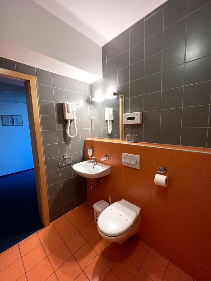 Hotel Jeruzalem Ljutomer ภายนอก รูปภาพ