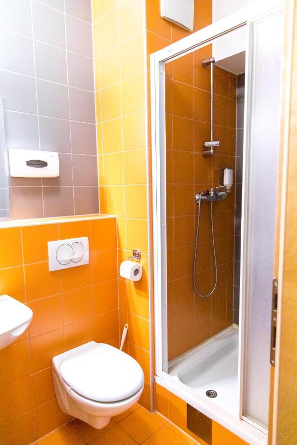 Hotel Jeruzalem Ljutomer ภายนอก รูปภาพ